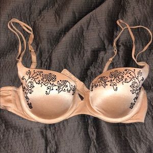Victoria’s Secret Balconet Bra